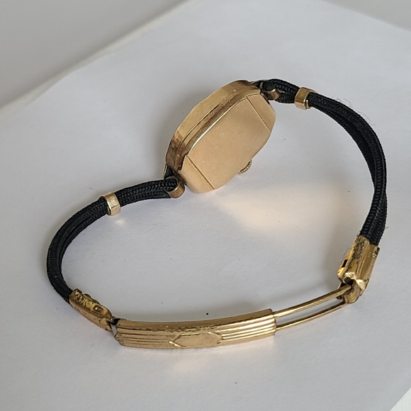 Vintage Antique Luxury Art Deco Gold Plated Dominator Black Corded Wind Up Watch - Picture 7 of 12